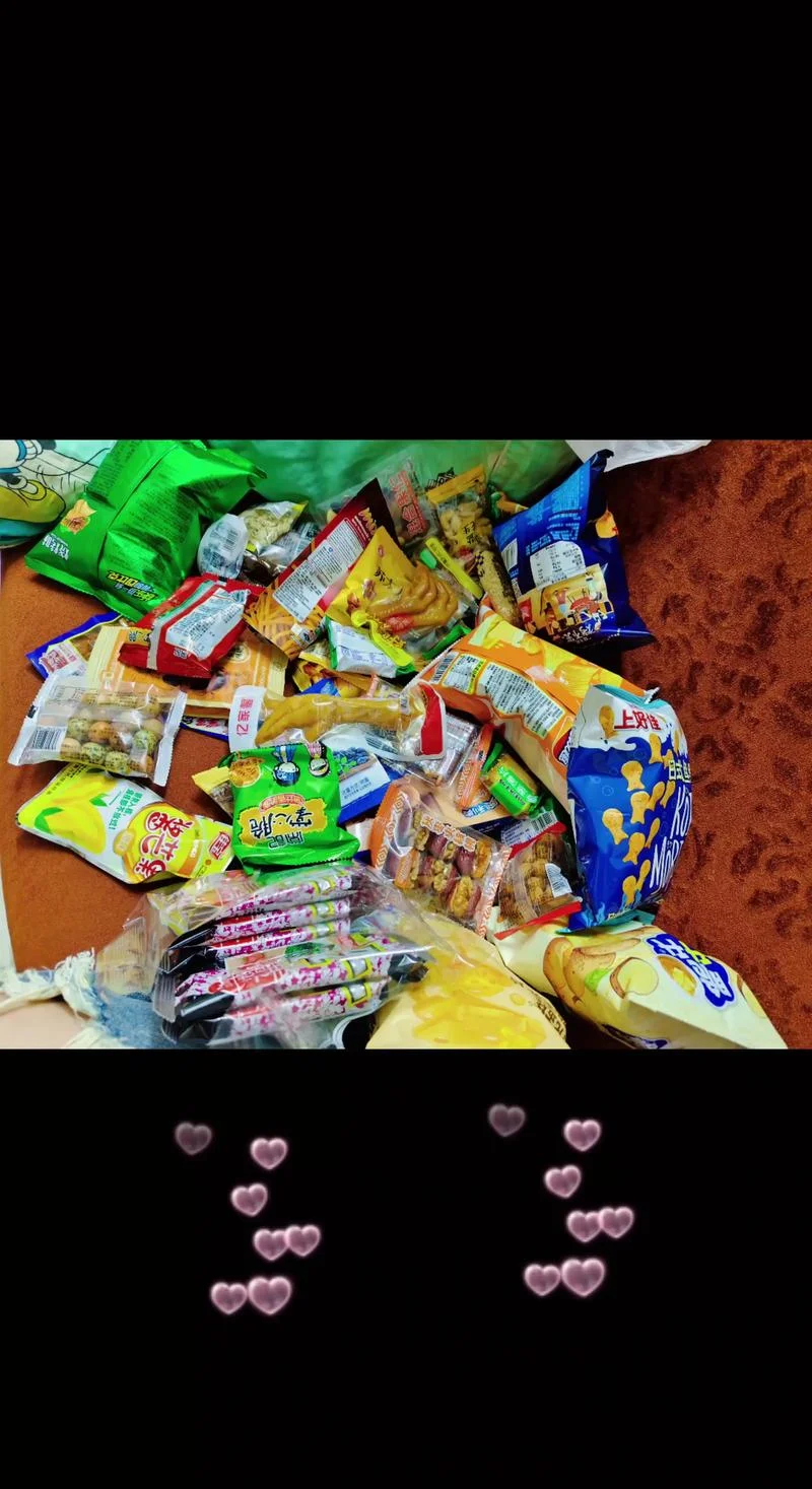 梦见成堆的零食_1