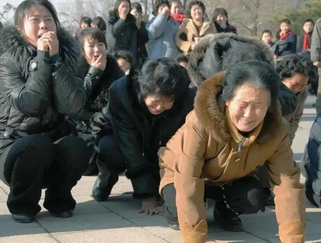梦见亲人去世嚎啕大哭_1