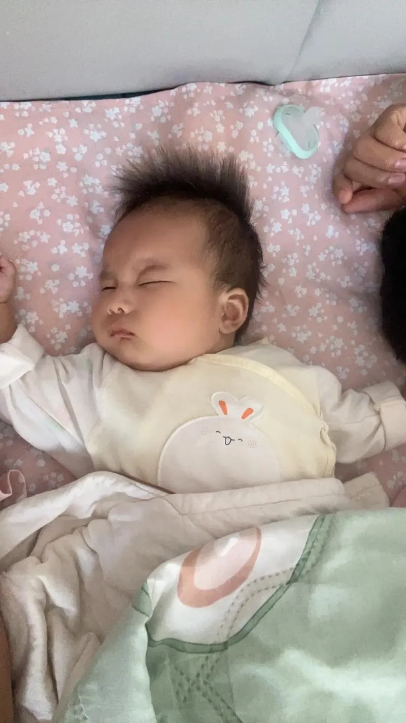 梦见婴儿哭是好不好_2