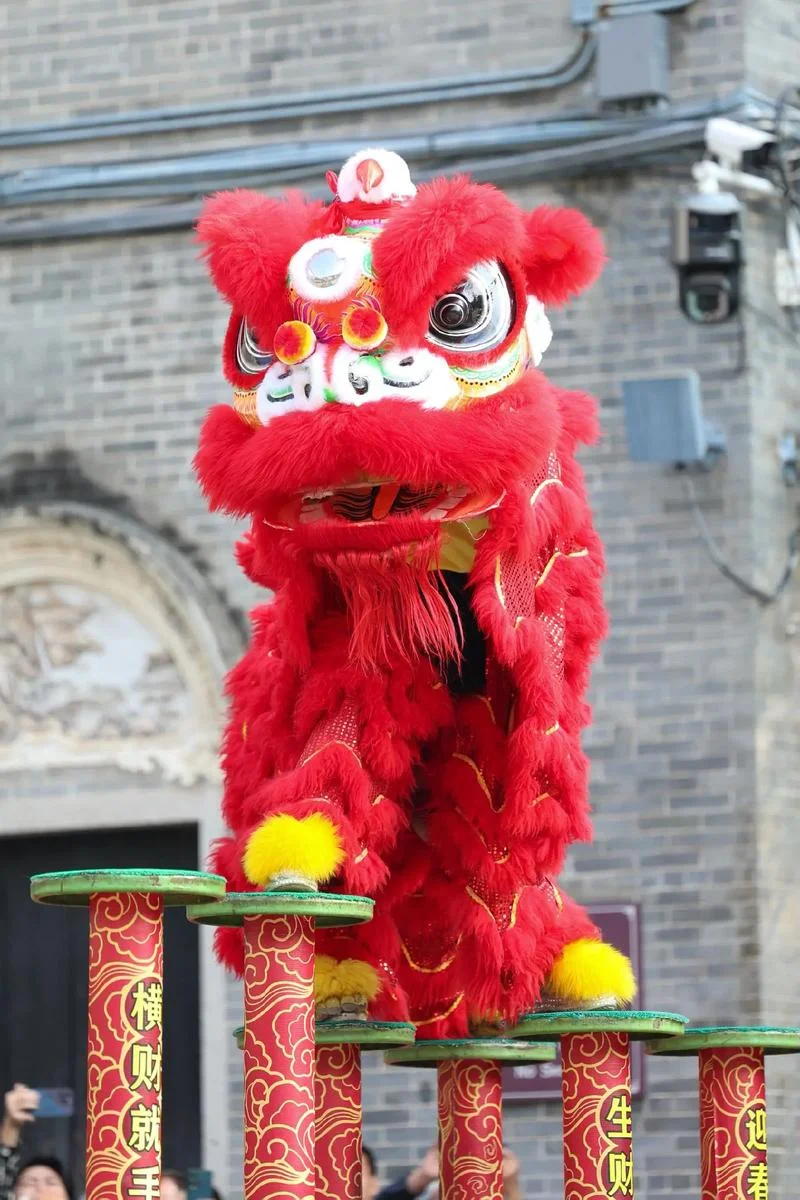 舞狮子多少钱_1