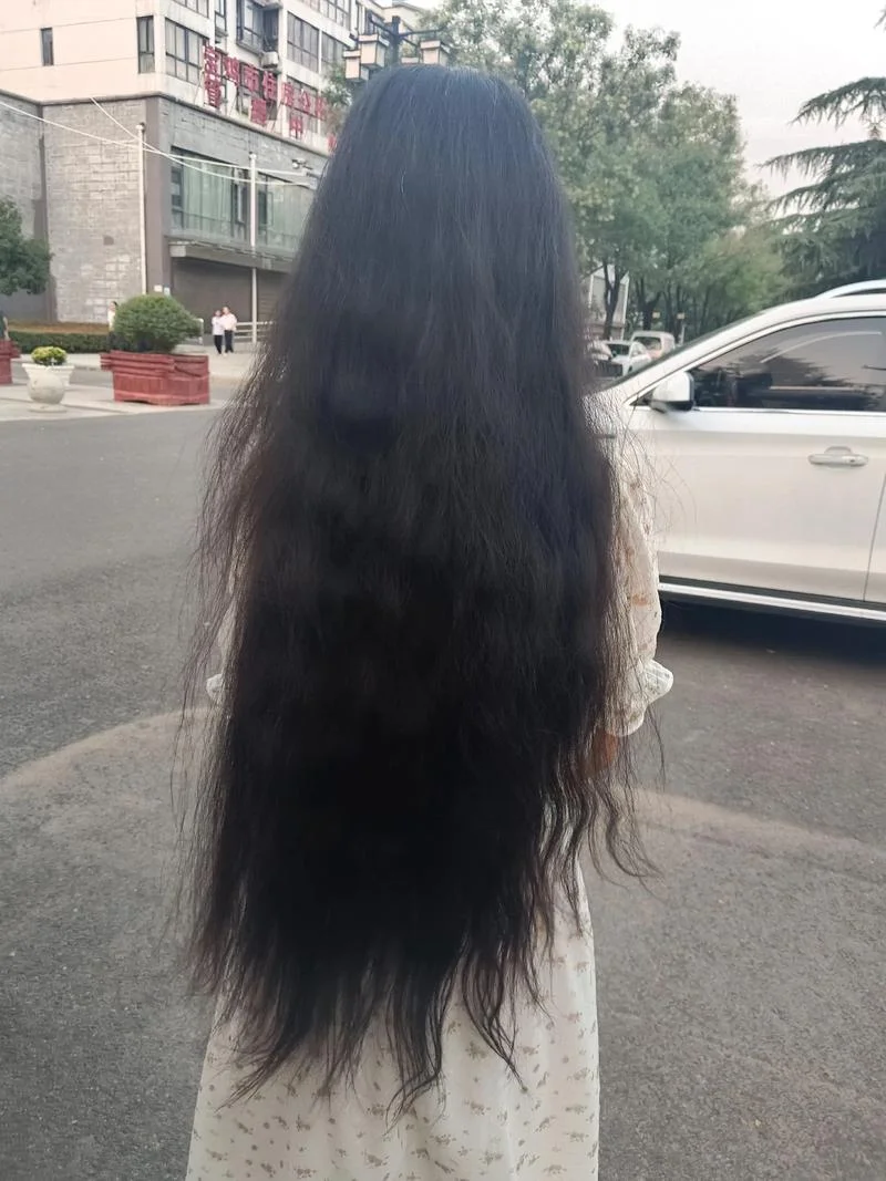 长发以及腰搞笑下一句-腰下长发搞笑下一句