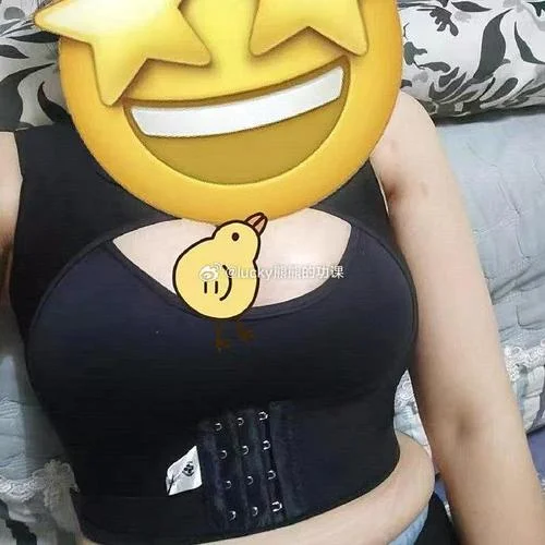 开玩笑问胸有多大了_1