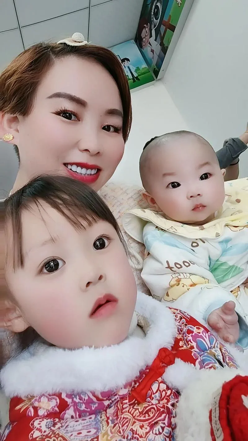梦见女儿剃了光头_1