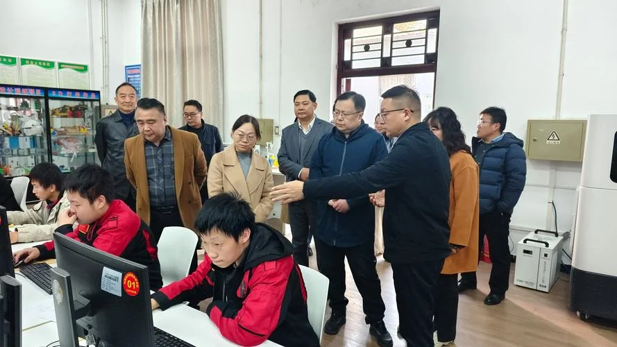 郑州商业技师学院成绩_1
