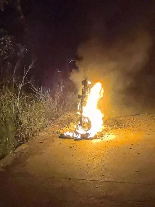 梦见电车起火了是什么征兆_1