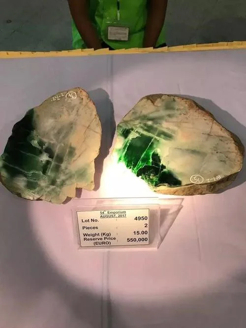 翡翠原石公盘_2