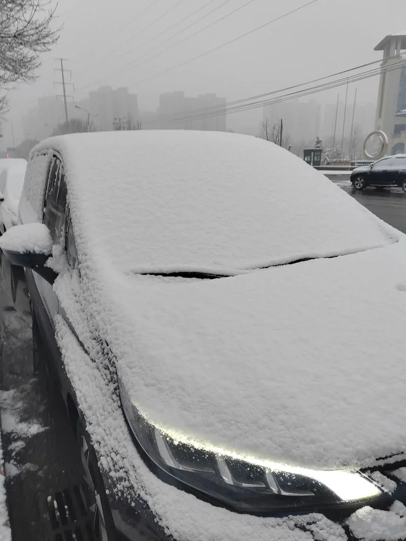 梦见厚厚的雪是什么征兆 女性_2