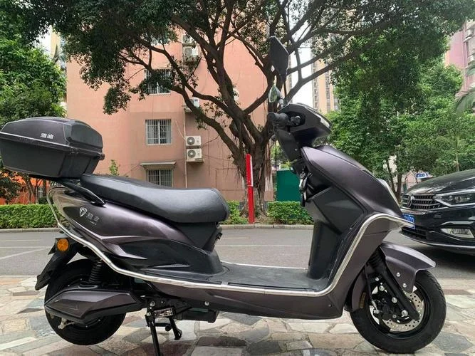 雅迪电动车72伏多少钱_1