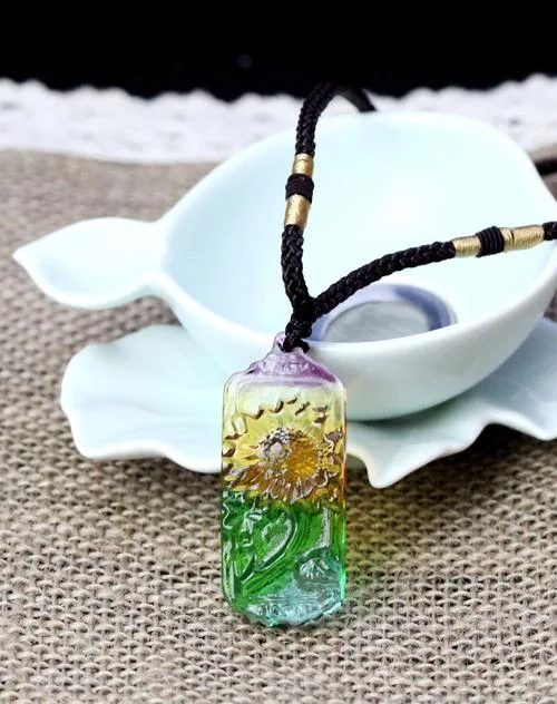 癸水命适合戴什么饰品-癸水命宜戴水晶饰品