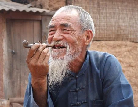 梦见死去的爷爷给钱自己是什么预兆_1