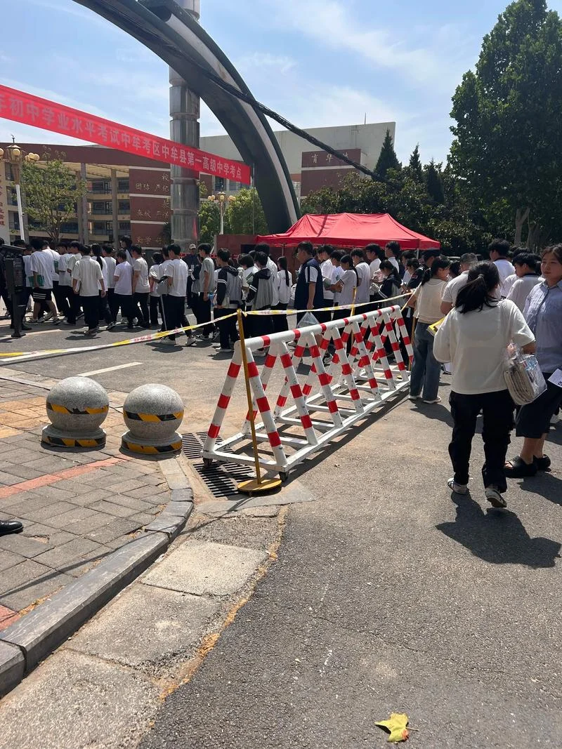 中牟县第二初级中学_2