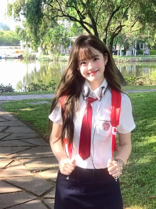 韩国留学大学校服-韩国留学大学校服