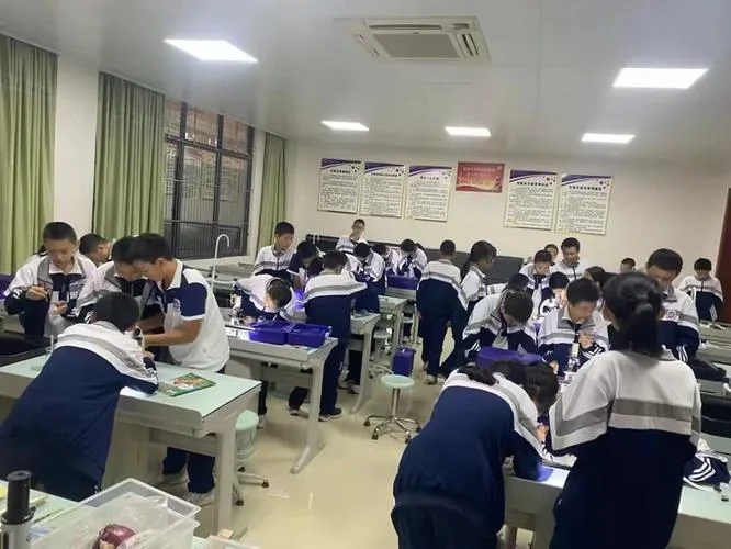 河源正德中学_2