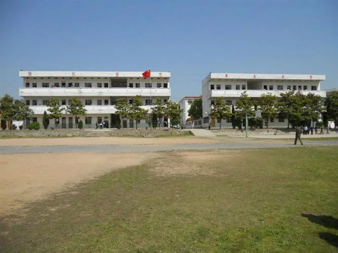潜山县黄埔中学_1