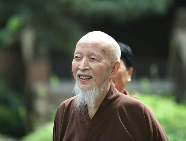 梦见和和尚拥抱_1