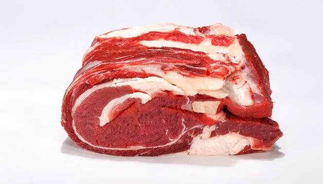 梦见吃生肉觉得恶心_1