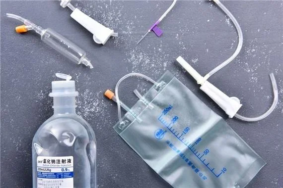 梦到输液是什么意思_2
