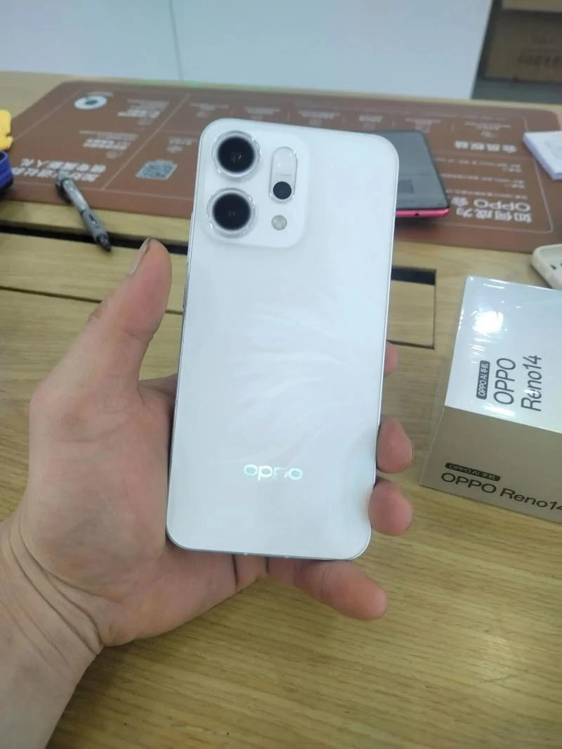 oppo现在多少钱_1