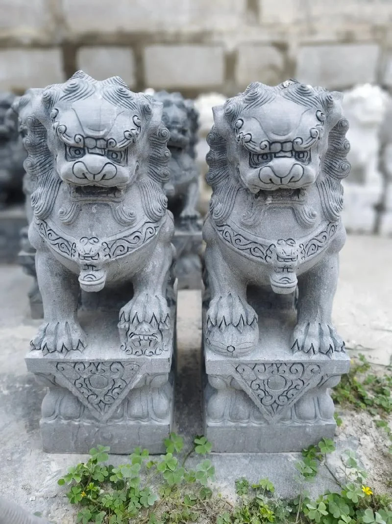 门前石狮子叫什么名字_1