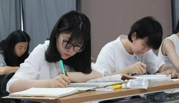 2020届高考艺术生-2020届高考艺术生