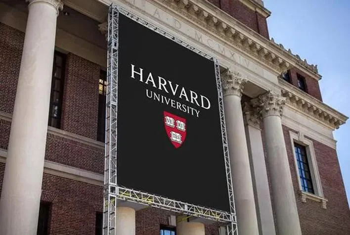 哈佛大学vs斯坦福大学_1