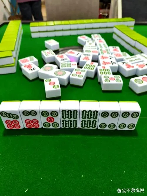 梦见打麻将开杠胡牌_2