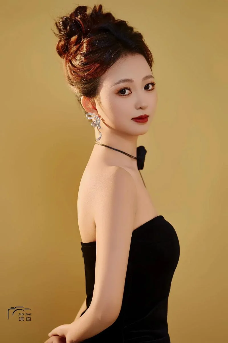 广州婚纱影楼招聘条件_1