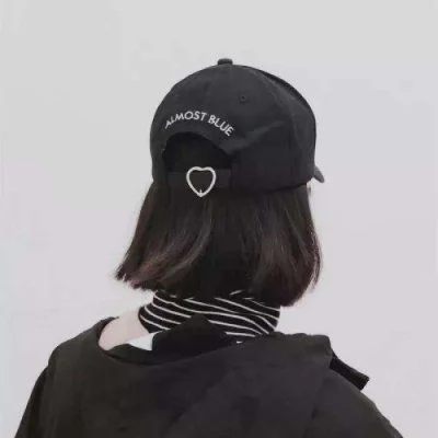 qq头像帽子女_2