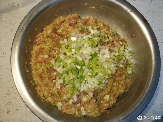 梦到吃饺子流了好多油_1
