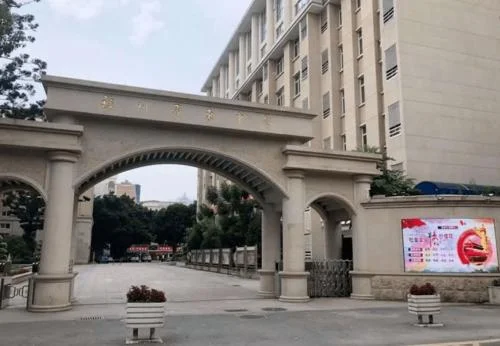屏东中学屏北分校如何-屏东中学屏北分校现状