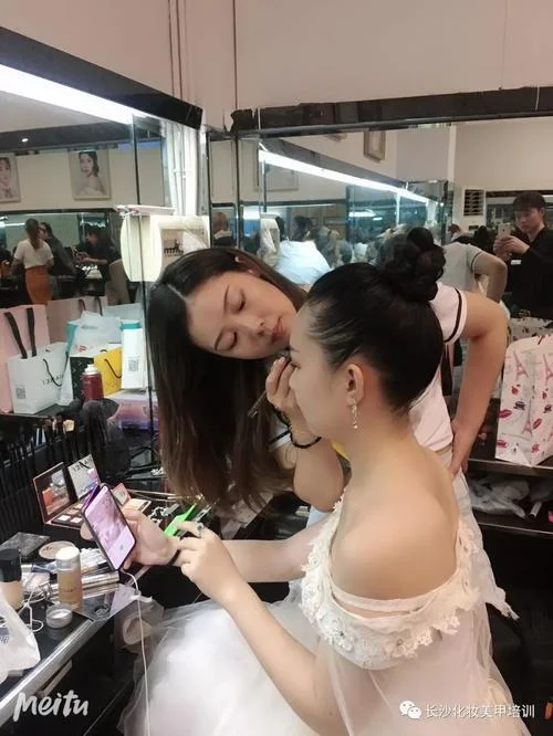 高级美容师几天出成绩_2
