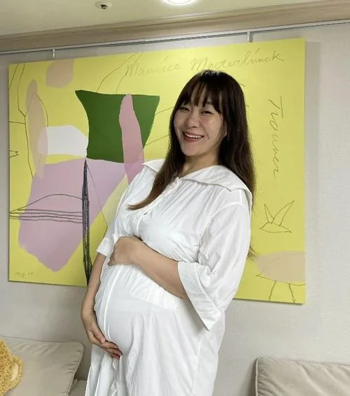 孕妇梦到明星喜欢自己_1