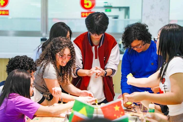 世界十大学校的排名_2
