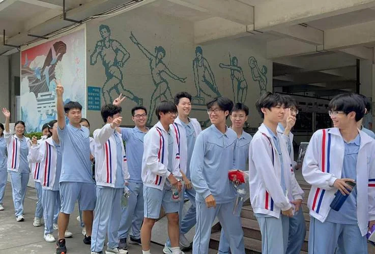 潮州华侨中学的历史_2
