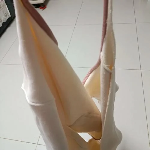 梦见买了一件烂衣服_1