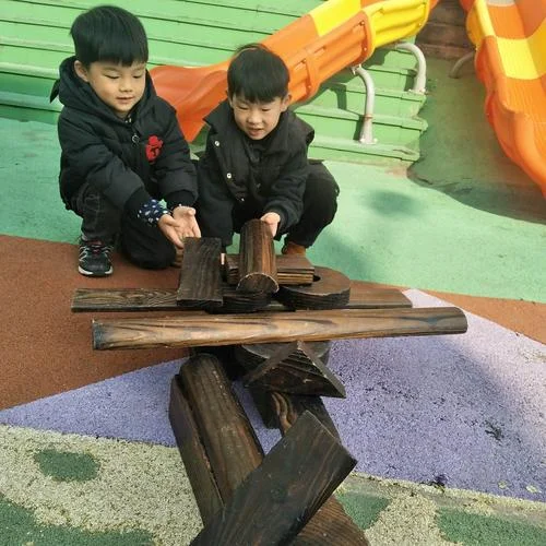 梦见自己搭积木_1