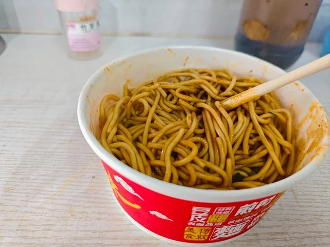 梦见方便面但没有吃_1