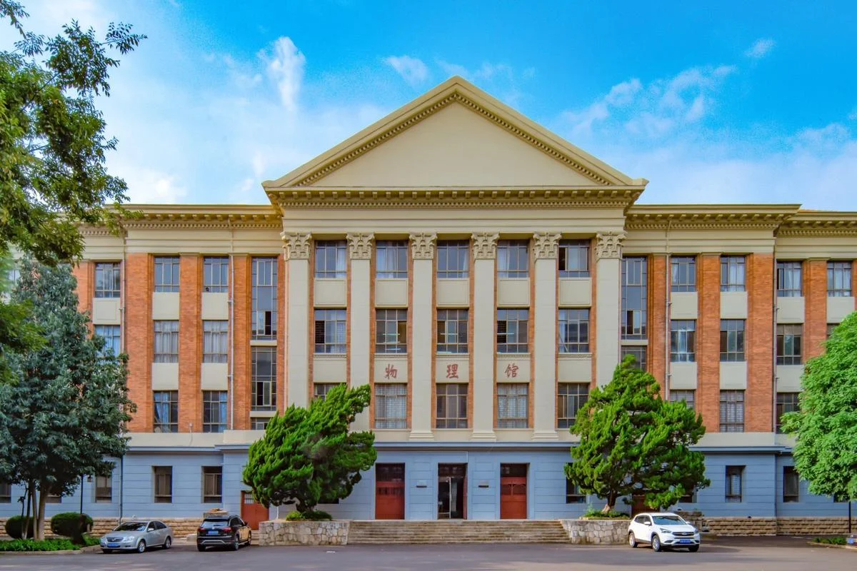云南大学的历史背景-云南大学历史背景