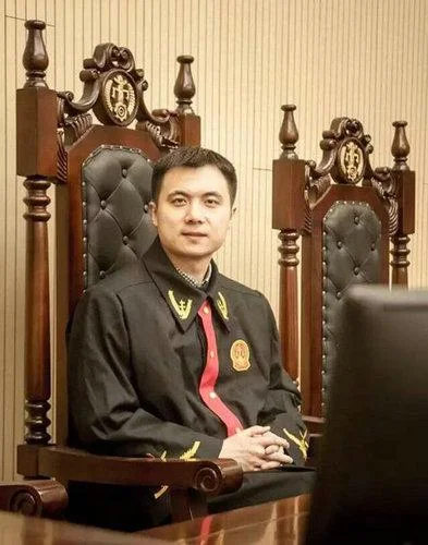 退休法官转律师的条件_1