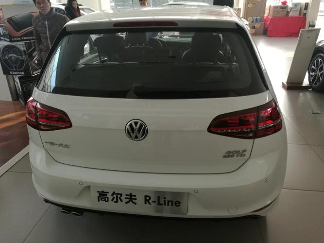 打一次高尔夫多少钱_2