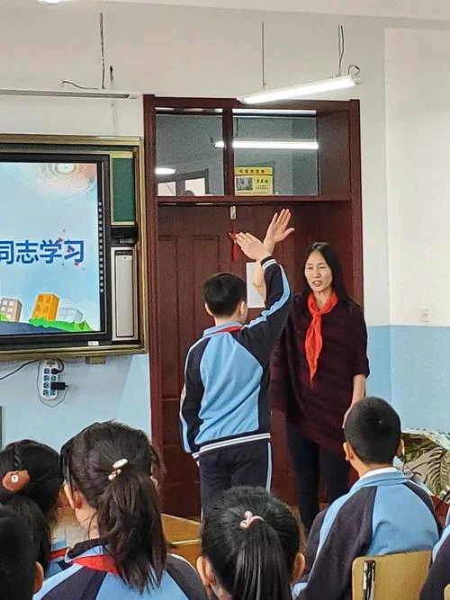 学的有模有样下一句话是什么-学有模样，下一句