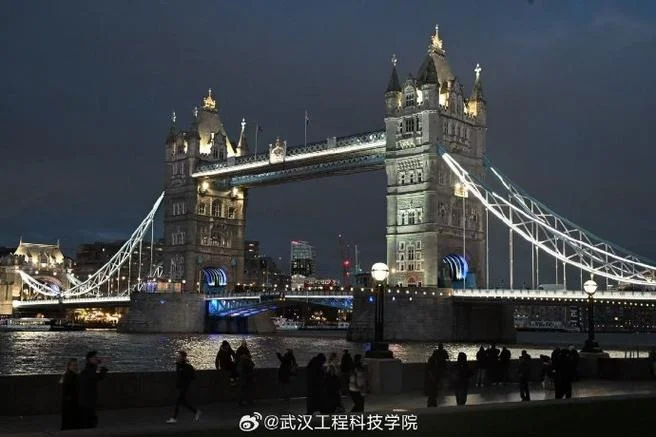 湖北留学武汉_1