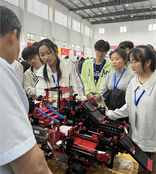 机械电子工程是干什么的_1