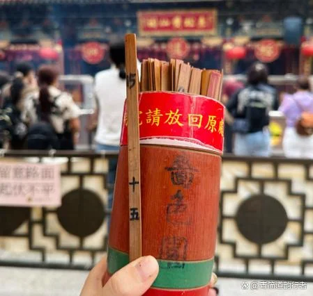 解梦,梦见寺庙求签-梦入古刹求签问卦