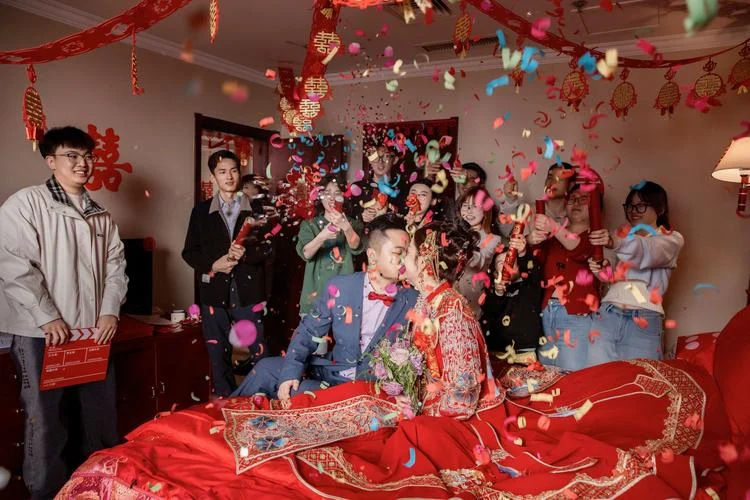 梦见亲戚家结婚_2