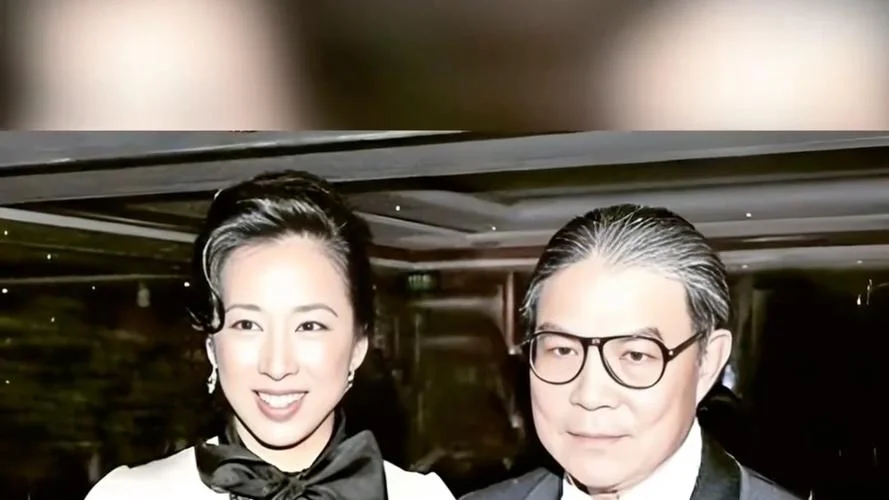 朱玲玲哪年搬出霍家_2