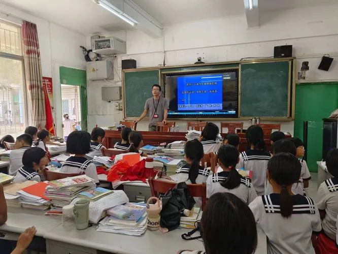 徐闻中学校花图片-徐闻中学校花图片
