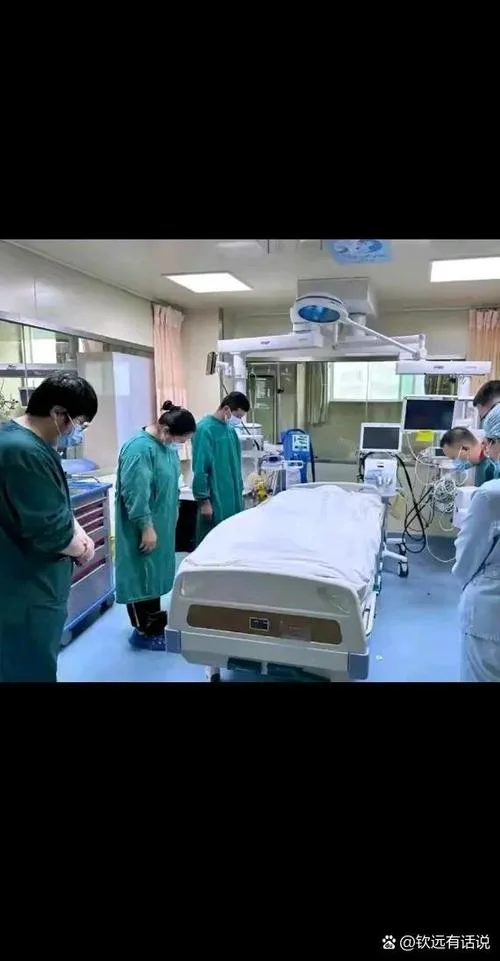 梦到去世的亲人在医院_1