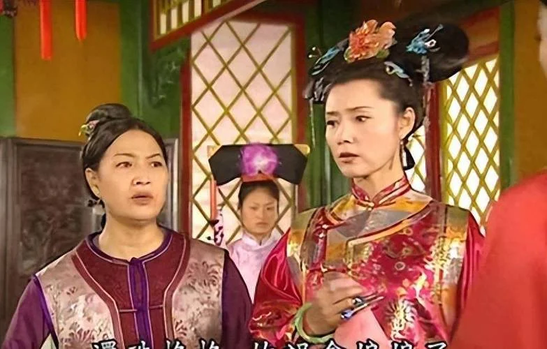 都市丽人行剧情介绍_1