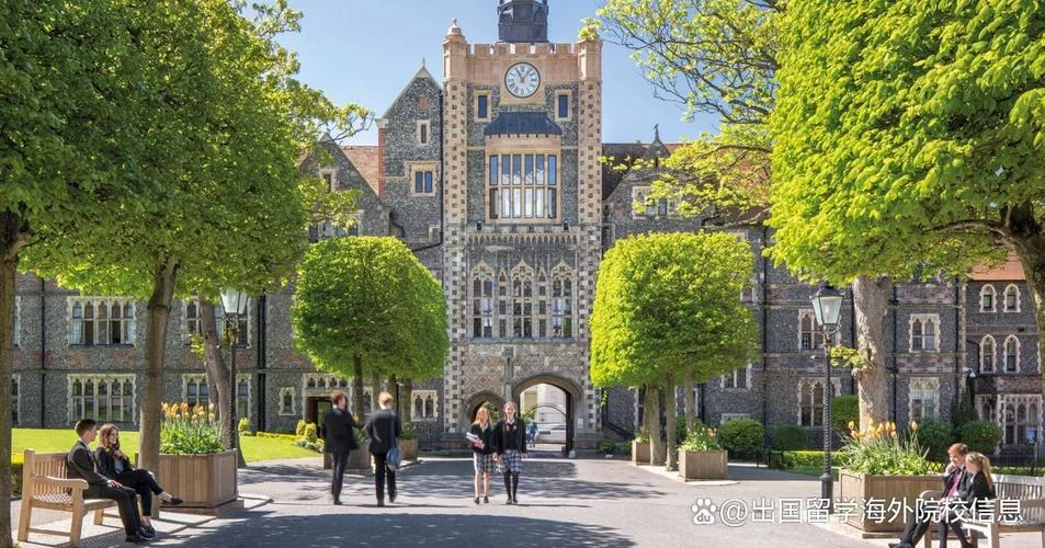 英国口碑最好的大学_1
